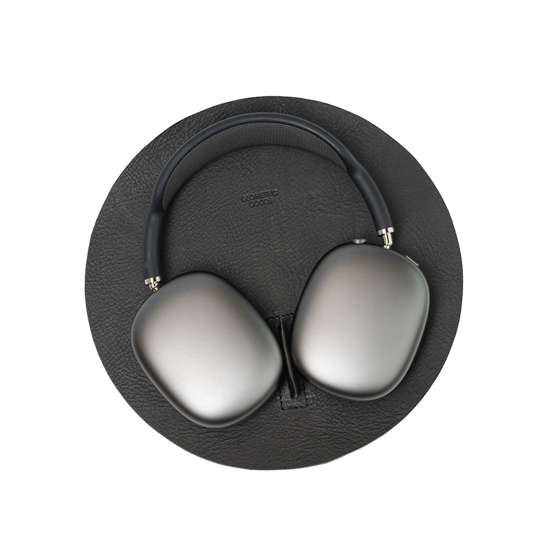 AirPods Max Rest Station-1